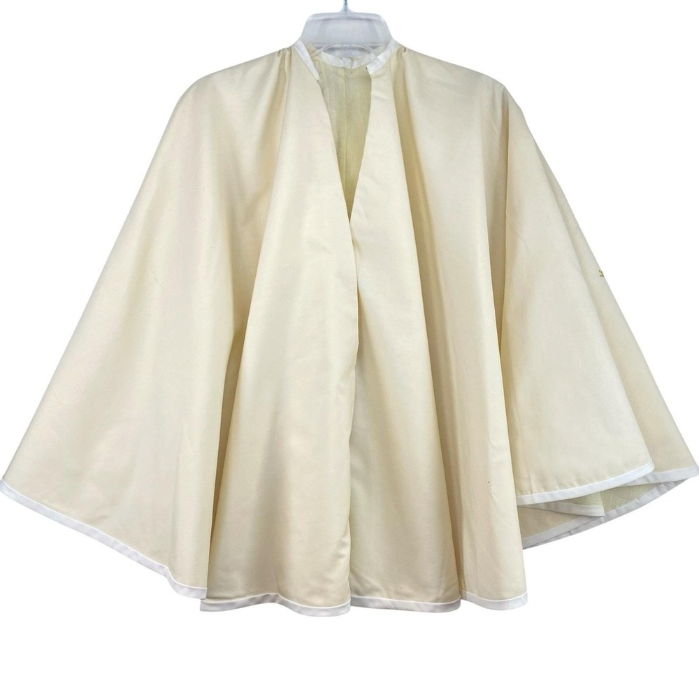 Chasuble Vestment Ivory Hand Sewn Hand Embroidered Angels - Picture 2 of 12